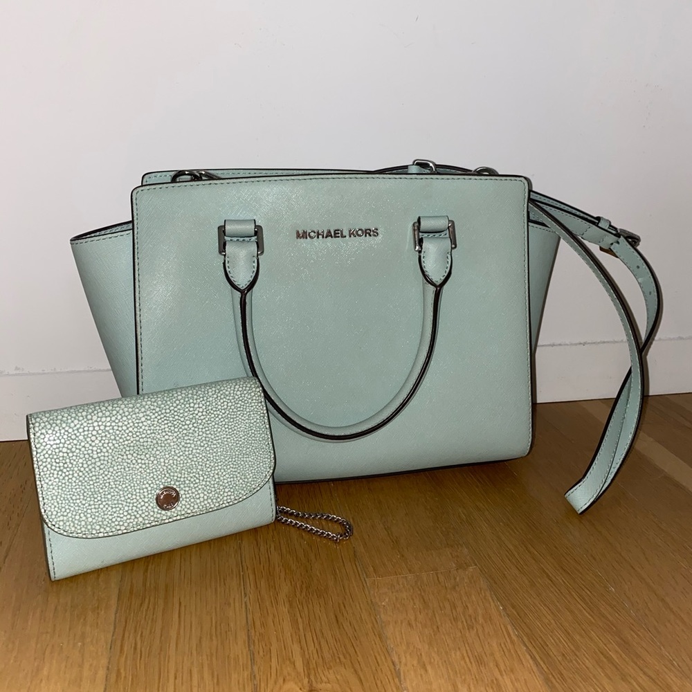 MICHAEL Michael Kors Selma Medium Saffiano Purse